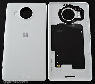Microsoft Lumia 950 XL with NFC rear cover and side keys