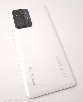 5G version with camera lens